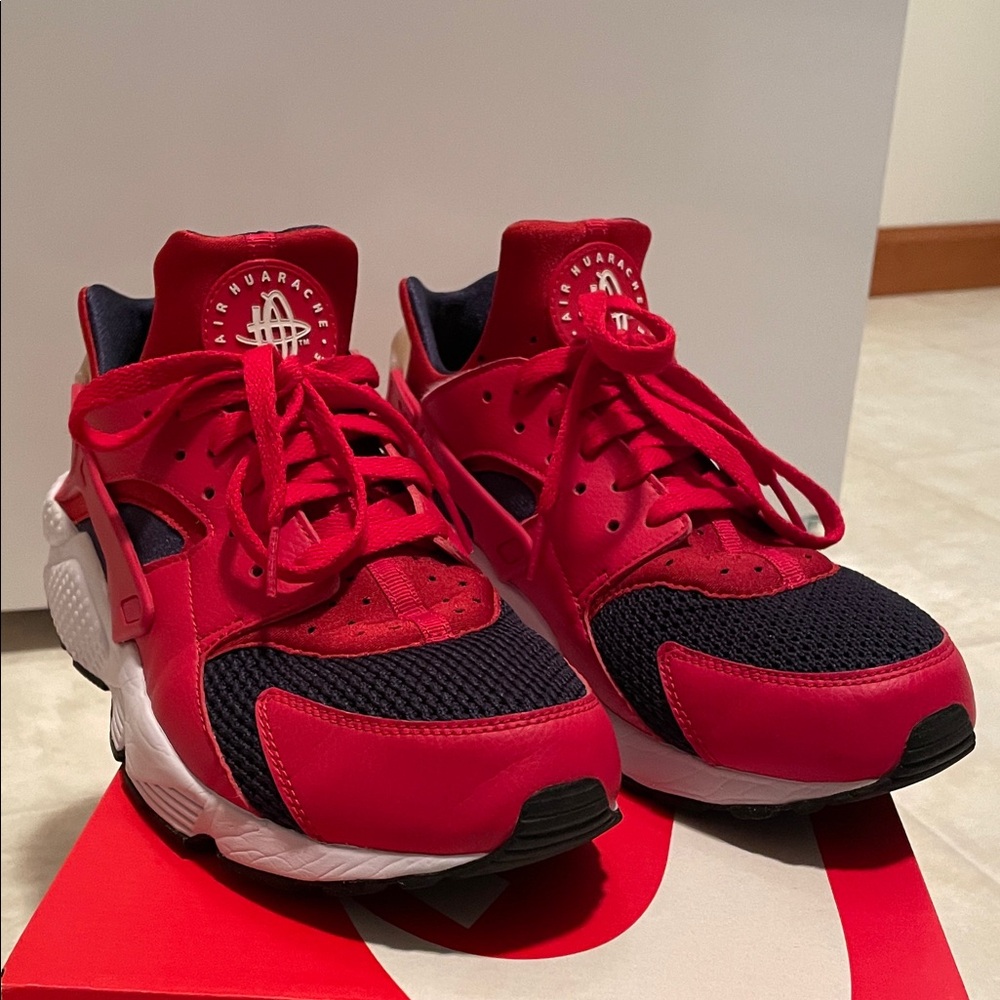 Nike Air Huarache men’s size 10 1/2